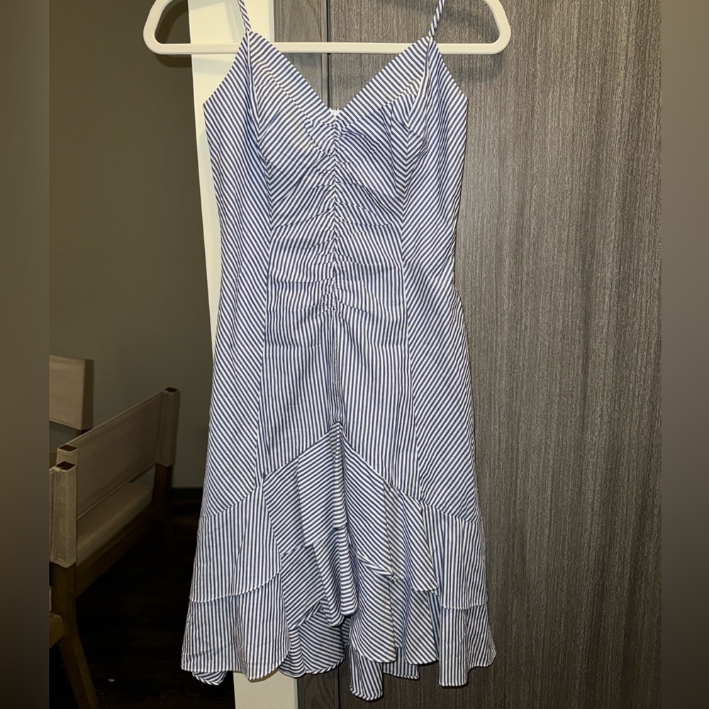 Stripped midi ruffle dress.